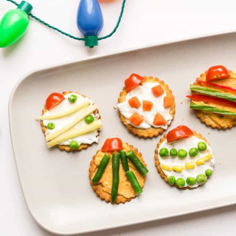 Crackers decorated as Christmas ornaments.