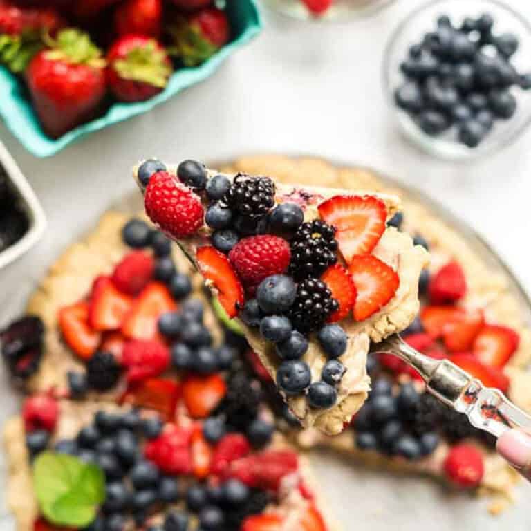 Fruit pizza slice